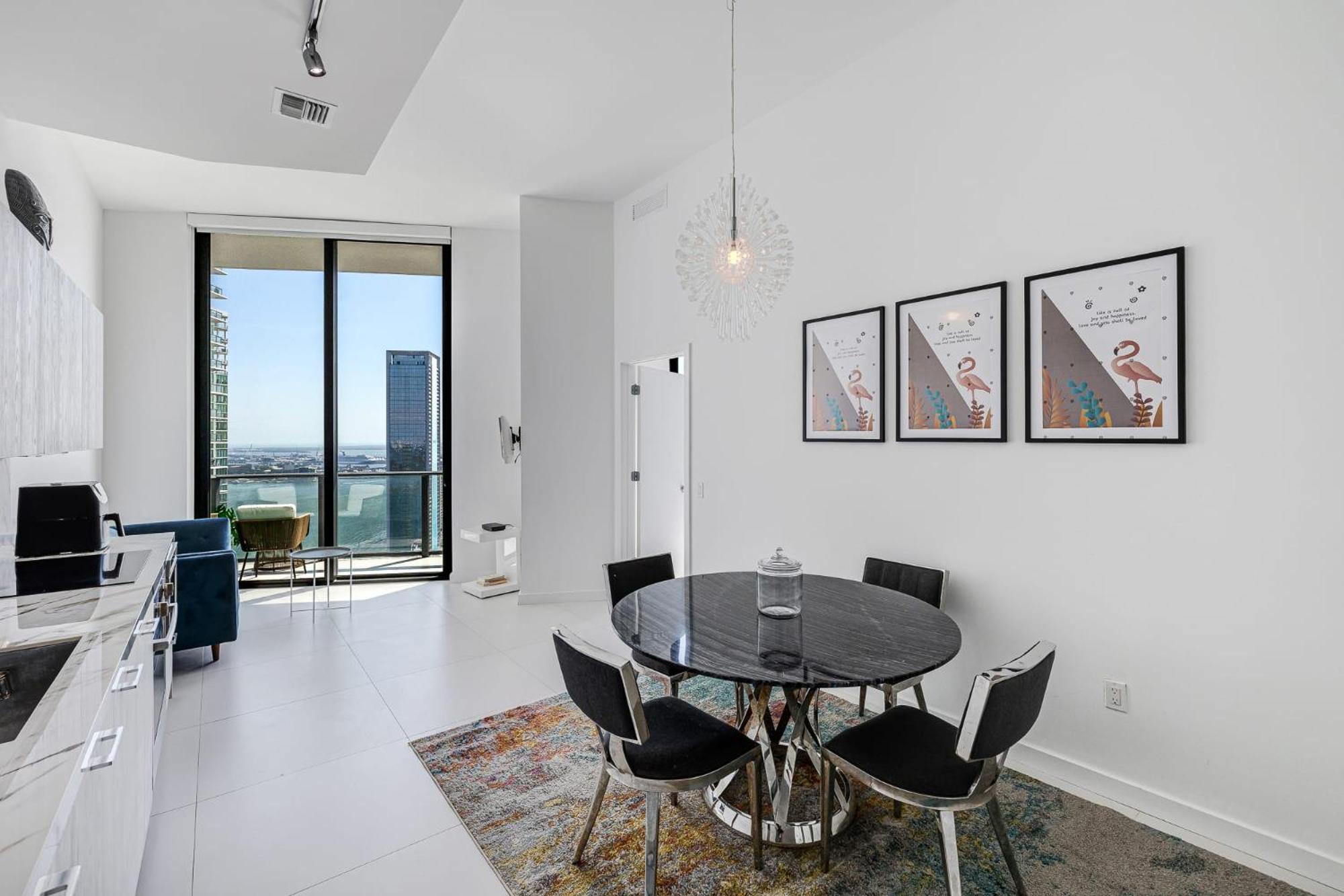 Unique High-Rise Condo In Miami Esterno foto